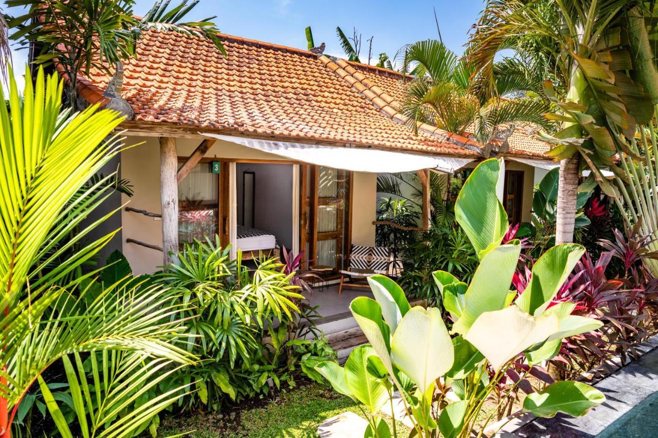 Seaside Tribe - Boutique Surf Stay & Retreat Tanah Lot Exterior foto