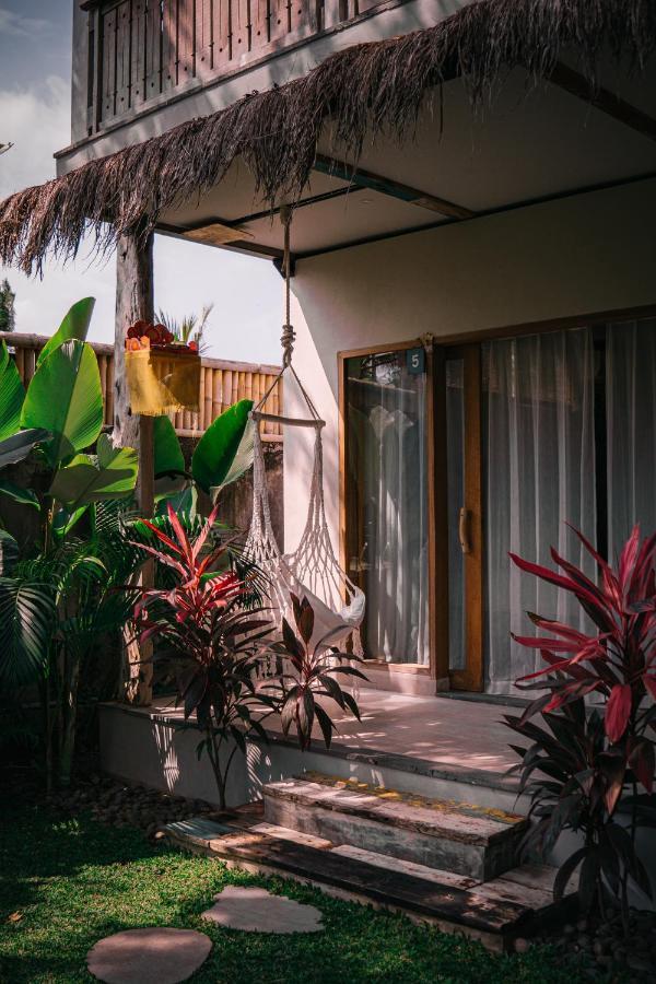 Seaside Tribe - Boutique Surf Stay & Retreat Tanah Lot Exterior foto