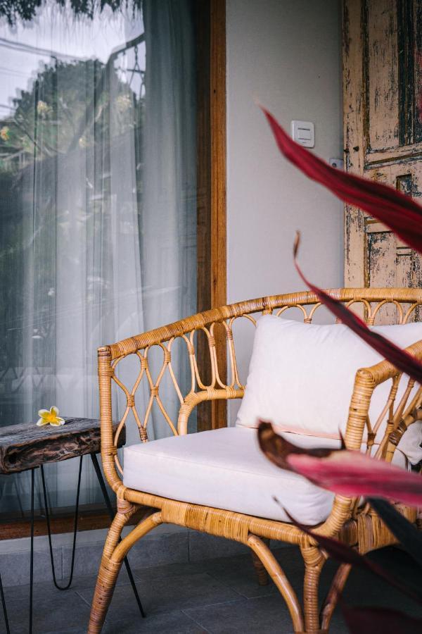 Seaside Tribe - Boutique Surf Stay & Retreat Tanah Lot Exterior foto